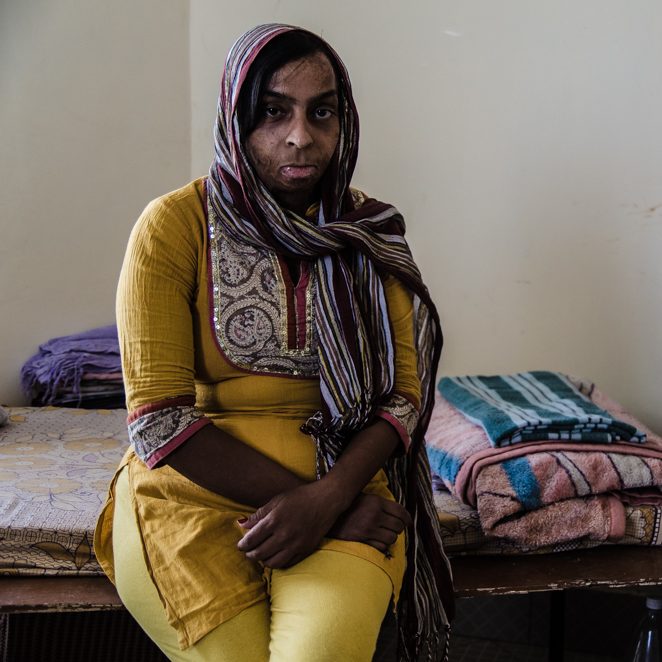 Sanju, una mujer maltratada en La India
